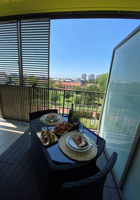 Elysion - Park View Apartment Mediolan Zewnętrze zdjęcie